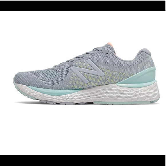 New Balance Running Shoes - Picture 13 of 14